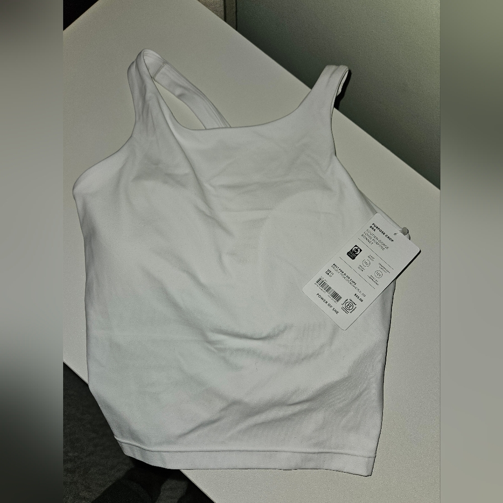 Athleta purpose crop